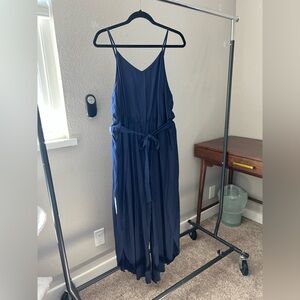 Ecowish Navy Jumpsuit